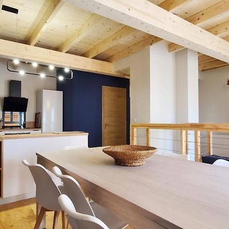 L'Hivernet, Grand Triplex Neuf Au Coeur D'Embrun Acces Facile 外观 照片