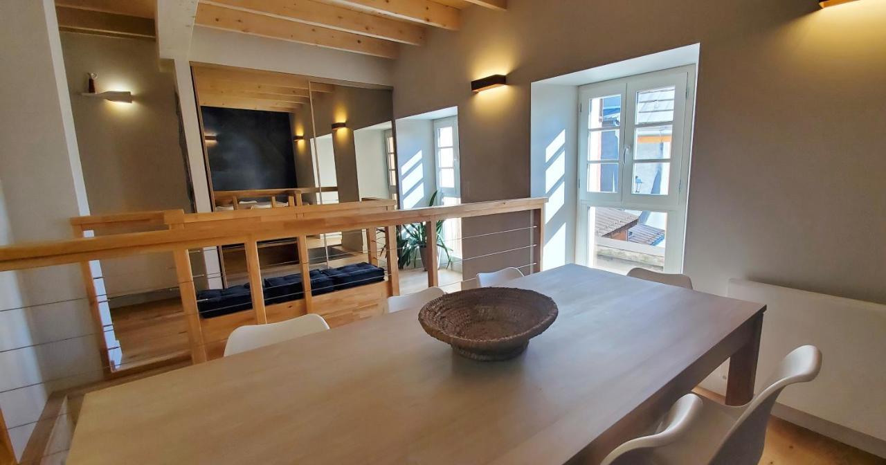L'Hivernet, Grand Triplex Neuf Au Coeur D'Embrun Acces Facile 外观 照片